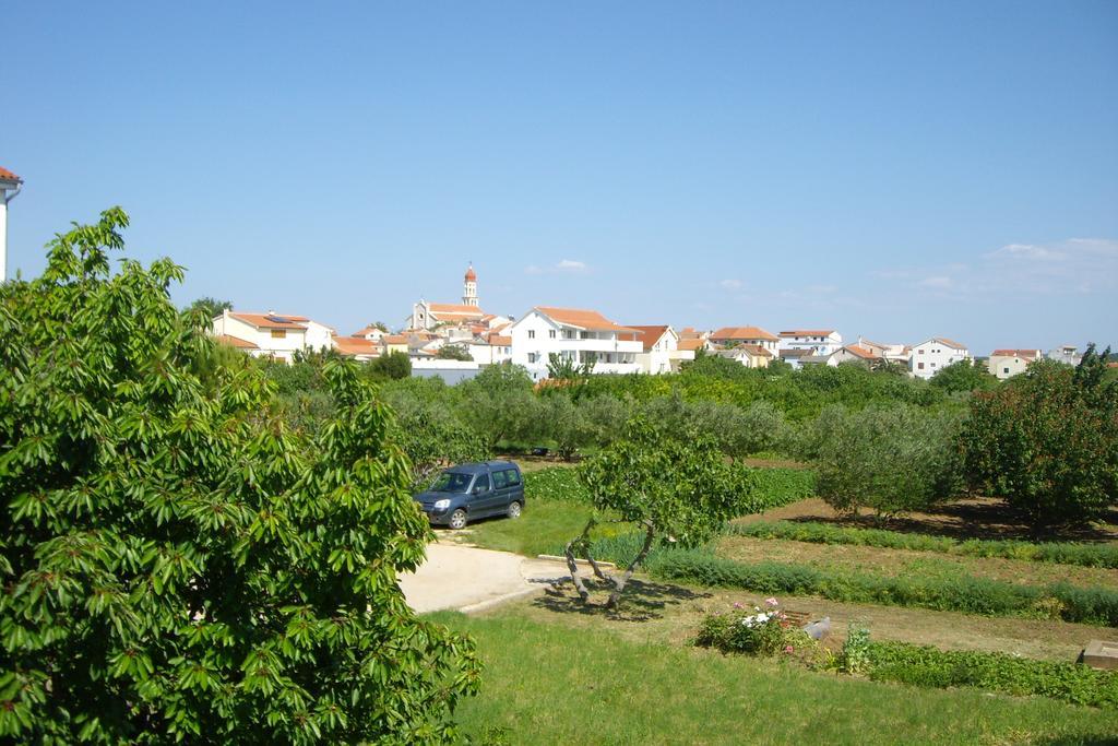 Apartment Ferara Бетина Екстериор снимка